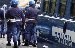 Milán, policía egipcio apedreado: un agente le dispara y lo hiere