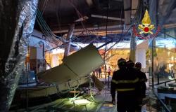 Colapso en el centro comercial Campania, se cuentan los daños