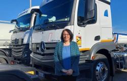 Barbara Agogliati, con una aplicación, conduce dos mil conductores y cuatro mil camiones
