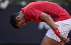¡Djokovic eliminado en Roma! Tabilo arrolla al serbio y le hace un enorme favor a Sinner