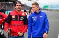 F1 Ferrari, Sainz hojea la margarita pero corre el riesgo de quedarse con el partido en la mano y Mick Schumacher apunta al Alpine