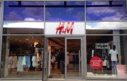 ¡H&M causa furor en Instagram con su conjunto bordado a muy bajo precio!