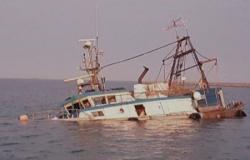 San Remo, un barco pesquero se hunde: un pescador salvado por un migrante
