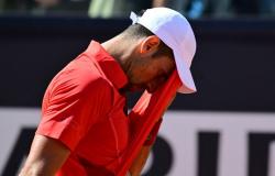 Djokovic eliminado de los internacionales italianos. ¿Será por el golpe en la cabeza? “Haré pruebas”