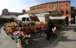 El jueves 16 y el sábado 18 de mayo el mercadillo de Piazza Matteotti se trasladará al Viale Dante y a otras zonas del mercado.