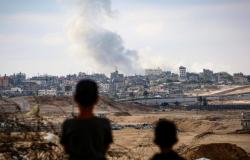 Guerra en Gaza, Haaretz: “Disparos contra un vehículo de Naciones Unidas cerca del cruce de Rafah, un muerto y un herido grave”