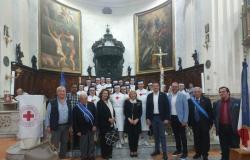 La Asociación Guerra de Liberación de Arpaise en Benevento presente en la fiesta del Santo Patrón de las Enfermeras Voluntarias de la Cruz Roja Italiana local