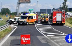 Accidente en la salida de la autopista en Cotignola (foto Massimo Argnani)