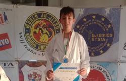 Mattia Gold en el Children’s Karate International está listo para prepararse para el Campeonato Mundial