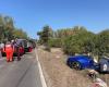 Cerdeña, Ferrari choca contra una caravana: una pareja muere carbonizada