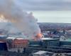 La Bolsa de Copenhague en llamas, la aguja se derrumba Agencia de noticias Italpress