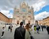 Turismo; Puentes de abril y mayo, Assoturismo Siena: altas exigencias
