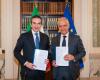 El ministro Piantedosi firmó dos protocolos antimafia en el Ministerio del Interior con el presidente de la región de Calabria, Occhiuto