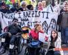 Tras el atentado, Bolonia abraza a Nabu con una protesta: “Fuera los racistas de nuestra ciudad”