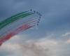 Las flechas tricolores en Apulia, por primera vez en los cielos de Trani