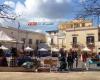 El mercado de antigüedades y artesanía vuelve a Andria en Piazza Catuma