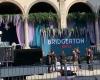 Verona en el punto de mira: la gira mundial de Bridgerton aterriza dentro de los muros de Verona VIDEO | TgVerona