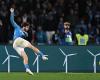 Napoli, Kvara regresa contra Bolonia. Rossoblù persigue la clasificación para la Liga de Campeones