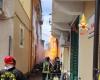 Miedo en Setiano, fuga de gas provoca incendio en la ciudad: daños a las estructuras exteriores de las casas | Calabria7