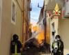 Bulldozer rompe tubería de gas y columna de llamas en Settingiano – Noticias