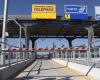 Accidente en la circunvalación de Nápoles en el túnel de Capodimonte: tráfico loco