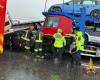 Accidente en la A4 en Stezzano, el conductor del camión también resultó gravemente herido. El hombre de 58 años permanece en estado crítico.