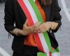 Salerno, entre 47 alcaldes recién elegidos, sólo cinco mujeres llevan la banda tricolor