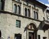 Perugia, violación en la piscina después de la fiesta: un joven de 25 años inmediatamente juzgado