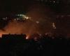 Palermo, el incendio de pesadilla vuelve a Bellampo: llamas en el vertedero