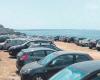 Se pueden crear zonas de aparcamiento junto al mar sin calle. ¿Qué cambia en Apulia?