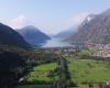 El lago verde esmeralda encerrado entre Como y Suiza: se reinician los recorridos acuáticos entre vistas impresionantes