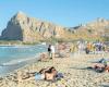 Muy pocos van allí porque (casi) nadie la ha descubierto todavía: esta playa escondida en Sicilia es un paraíso natural | Solo se puede lograr así