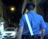 Nápoles, robo en la vida nocturna de Chiaia: arresto y búsqueda de cómplices