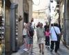 Salerno, el turismo sobrevive a la crisis. Con un +13% respecto a 2023: «Ahora nos centramos en los extranjeros»