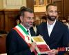 Bari, Valerio Di Cesare recibe las llaves de la ciudad