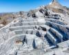 «Detener la explotación minera de los Alpes Apuanos». Sentada de ecologistas en Florencia