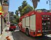 Salerno, los contenedores de basura se incendian: miedo en via Gelso