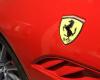 Ferrari en caja de congestión mientras Stellantis colapsa